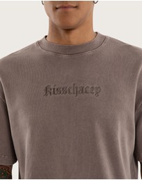 Kiss Chacey - Syndicate Loopback Street Tee