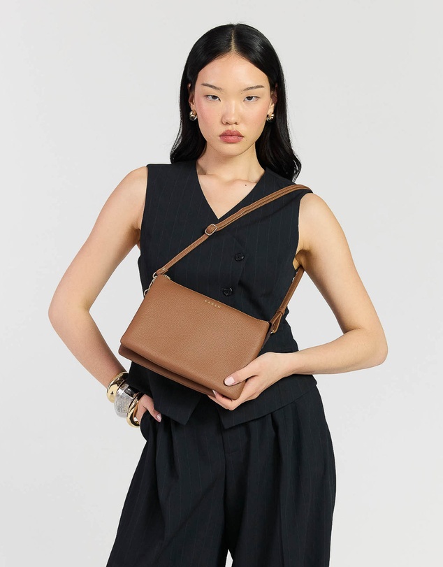 SABEN - Tilly's Big Sis Crossbody Tan