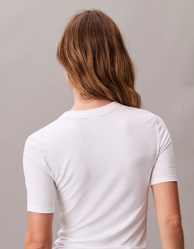 Calvin Klein Jeans - Modal Stretch Monogram Logo Graphic Slim T-Shirt