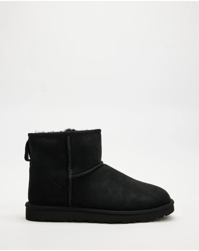 UGG - Classic Mini Boots - Men's