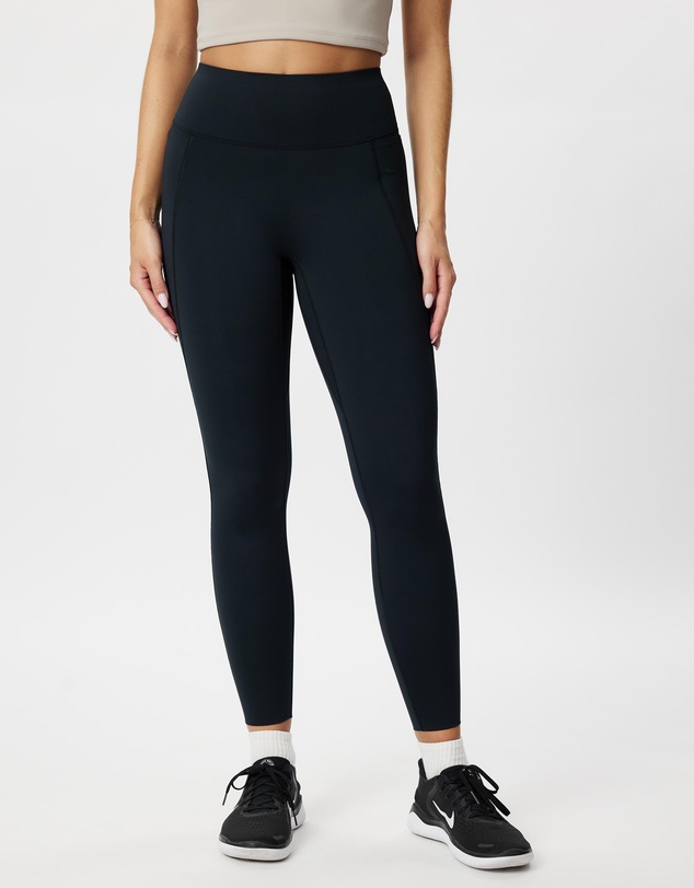 Nike - Universa Dri-FIT High-Waisted 7/8 Leggings with Pockets