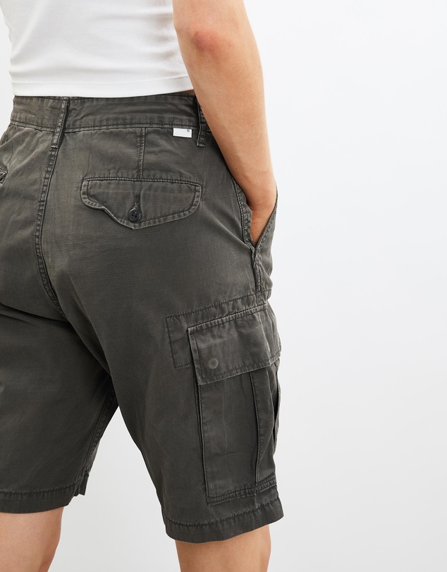 Vintage by The Real Deal - Pre Loved - Vintage Levi's Cargo Shorts