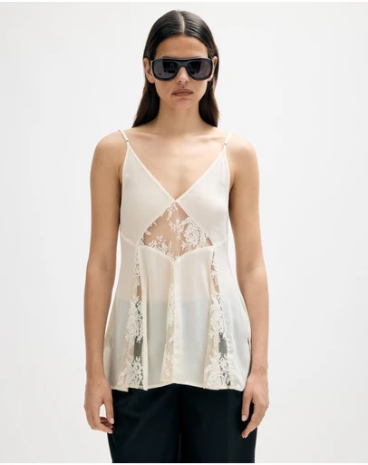 Minima Esenciales - Aisla Lace Insert Cami Top
