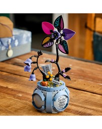 LEGO - Sally's Flowerpot