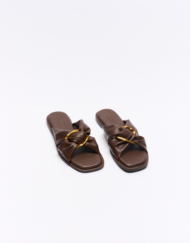 Walnut Melbourne - Roberta Slide