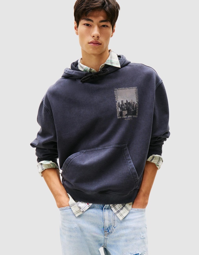 Tommy Jeans - 90s Washed Photo City Hoodie