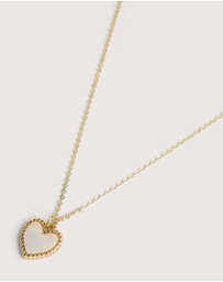 Review - Heart To Heart Necklace