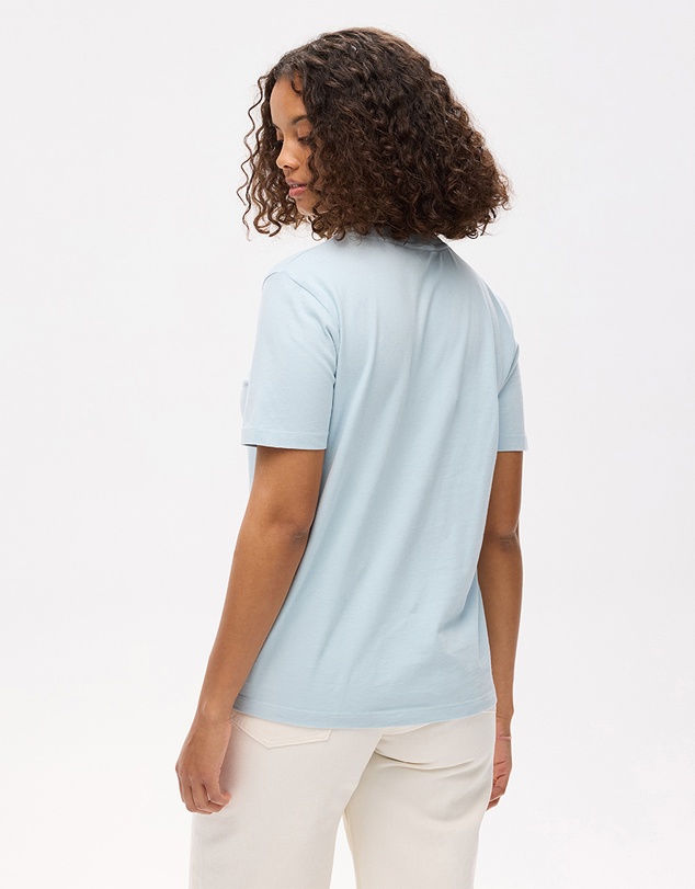 Superdry - Essential Logo Embroidered Tee