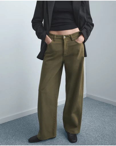 M.N.G - Low-Rise Balloon Jeans