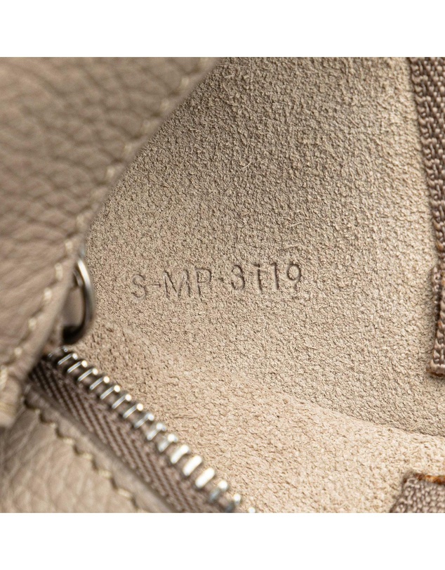 Pre-Loved by Azura Reborn - Pre-Loved celine Bucket Bag Leather Handbag