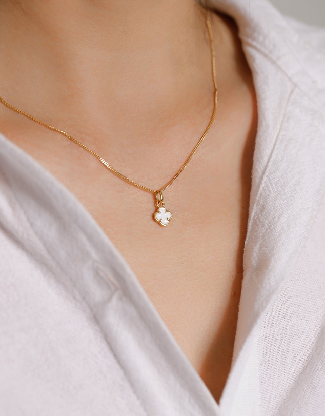 Elli Jewelry - Necklace Cloverleaf Enamel White 925 Sterling Silver Gold Plated