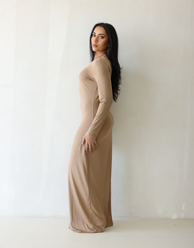 Mod Squad - Luxe Low Neck Dress Base Layer