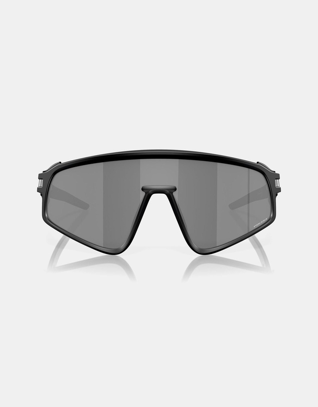 Oakley - Latch Panel