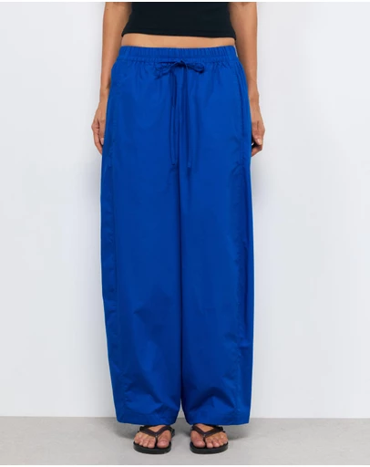 AERE - Organic Cotton Barrel Leg Pants