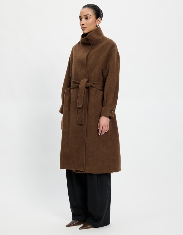 Lindsay Nicholas New York - Gallery Coat