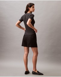 Calvin Klein - Structured Linen Tailored Shorts