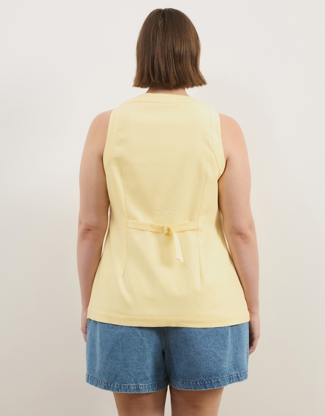 Atmos&Here Curvy - Maura V-Neck Longline Linen Blend Vest