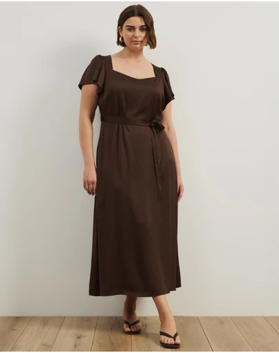Atmos&Here Curvy - Florence Flutter Sleeve Maxi Dress