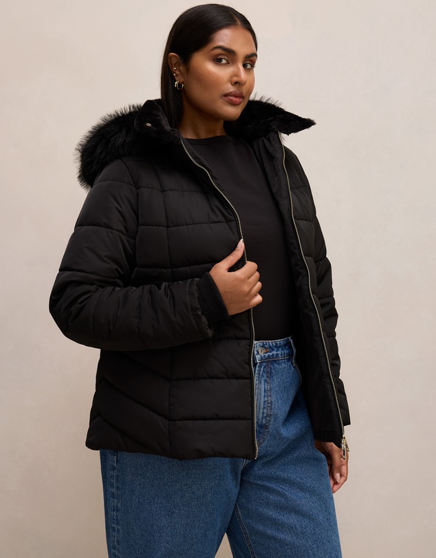 Forever New Curve - Macey Curve Short Puffer Jacket