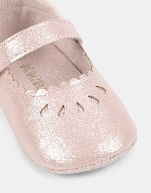 Kicks - Kelli Mary Jane