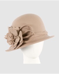 Max Alexander - Winter Felt Beige Cloche Hat
