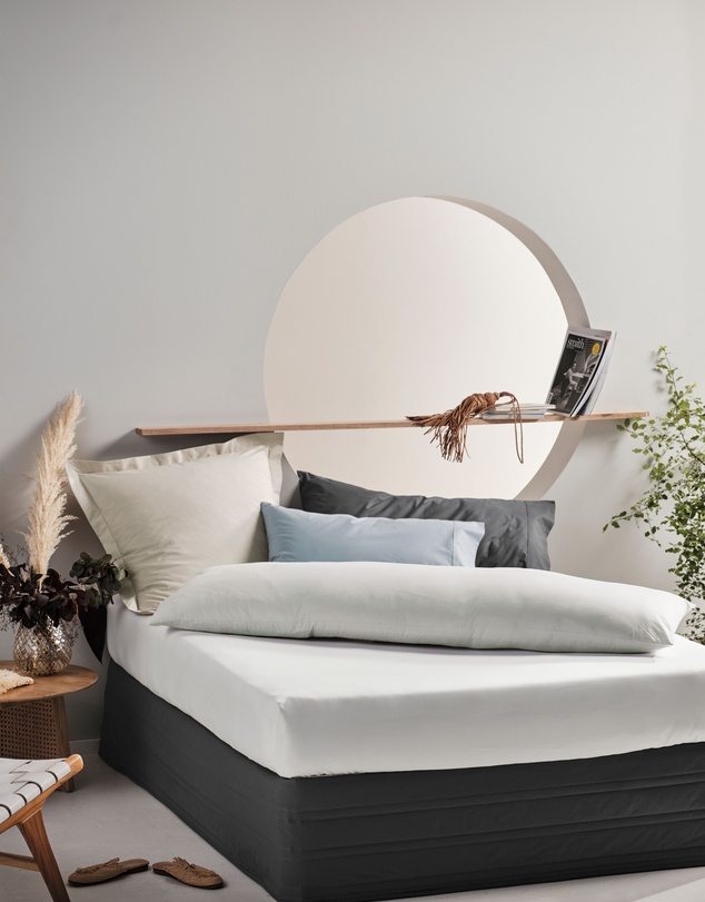 Linen House - Vienna 300TC Cotton Percale 50cm Fitted Sheet