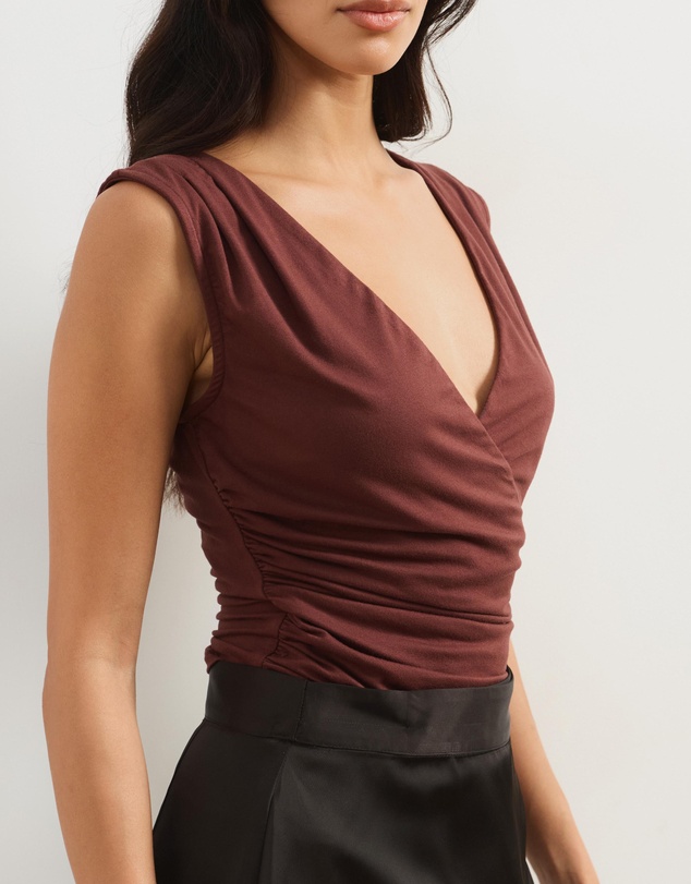 Atmos&Here - Luna Cross Over Off Shoulder Top
