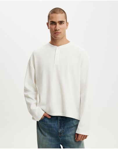 VINTAGE WHITE WAFFLE
