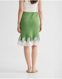 Oxford - Frieda Lace Trim Skirt