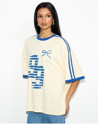 Dazie - Sporty Girl Oversized Graphic Tee