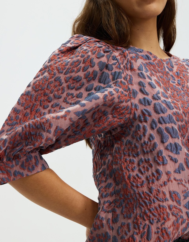 Grace Willow - Rei Jacquard Blouse
