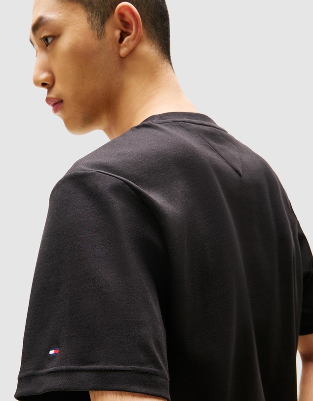 Tommy Hilfiger - Seasonal Flag Logo Tee
