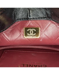Pre-Loved by Azura Reborn - Pre-Loved chanel Quilted Leather Shoulder Bag with Chain Strap and Flap Closure