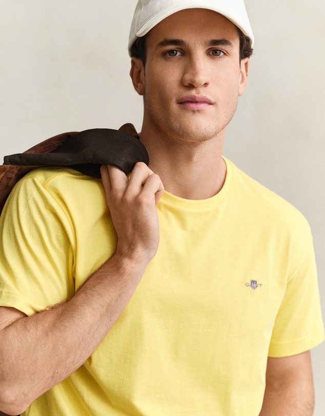 Gant - Regular Fit Shield T-Shirt