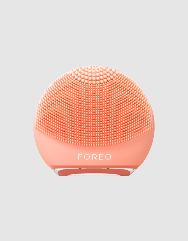 FOREO - LUNA 4 Go Facial Cleansing & Firming Device