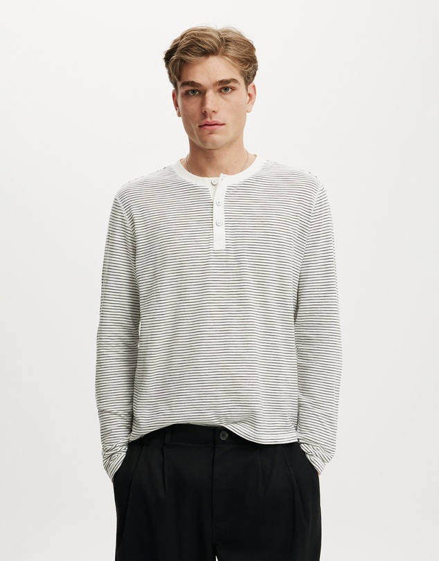 Cotton On - Fitted Henley Long Sleeve T-Shirt