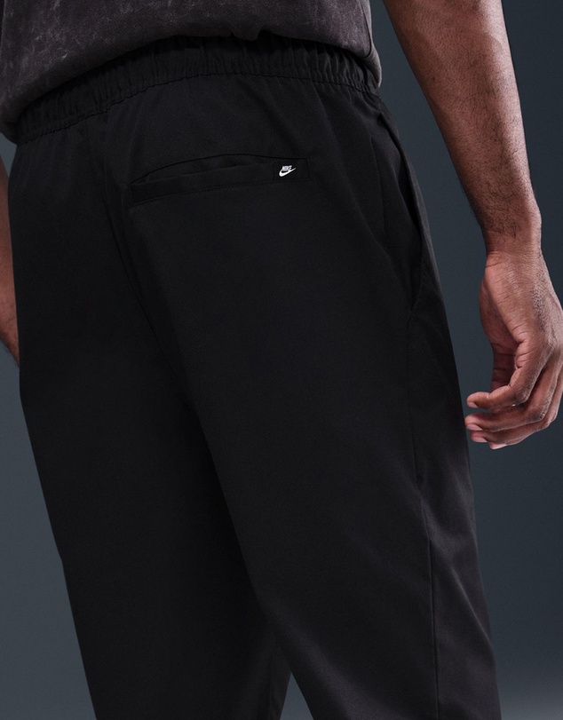 Nike - Club Woven Tapered Pants