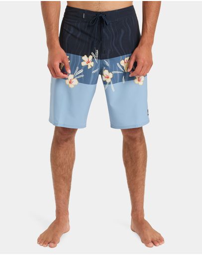 DARK NAVY PANEL DUSTY FLORAL