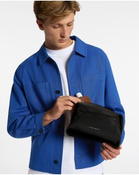 Status Anxiety - Hunter Toiletry Bag - Medium