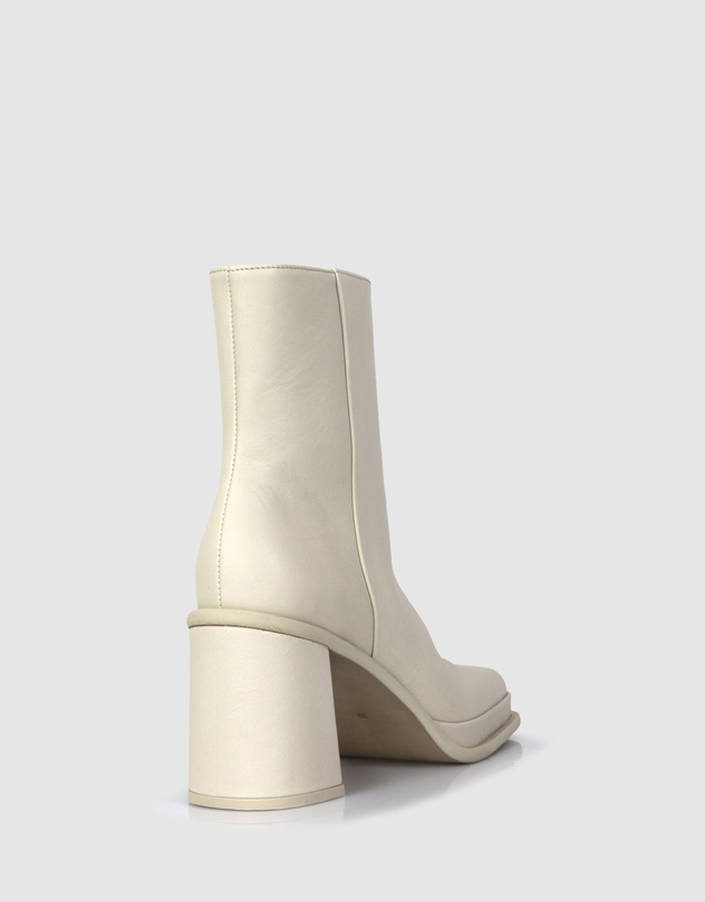 Beau Coops - Deonisia Ankle Boots