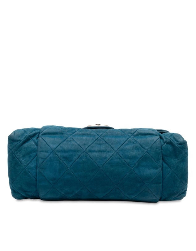 Pre-Loved by Azura Reborn - Pre-Loved Large Quilted Iridescent Calfskin Chic Quilt Flap