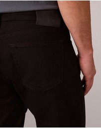 Calvin Klein Jeans - Standard Straight Fit Jeans