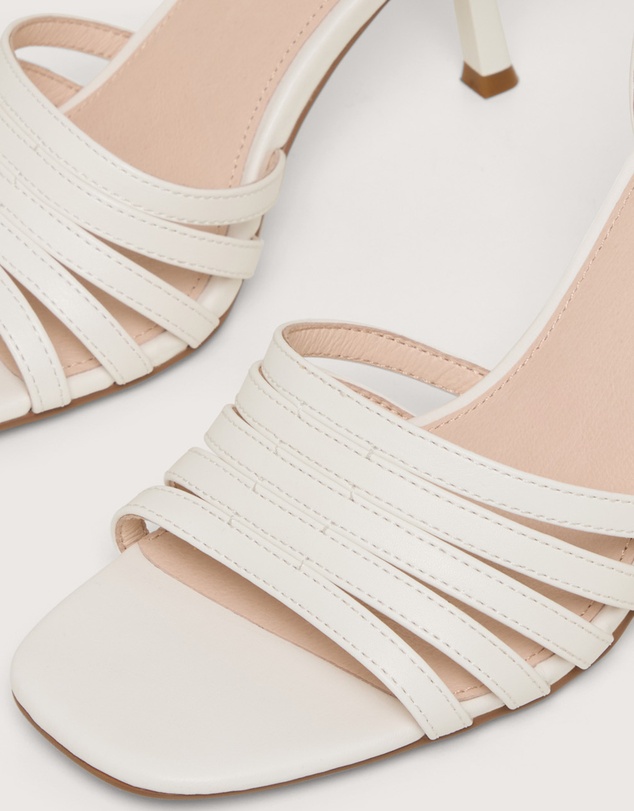 Review - Chloe Heel