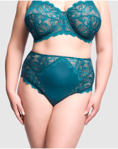 Sainted Sisters - Zhara Full Brief