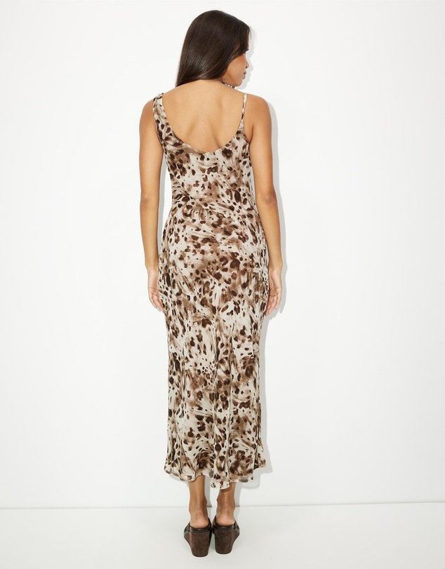 Dazie - Esme Animal Print Chiffon Midi Dress