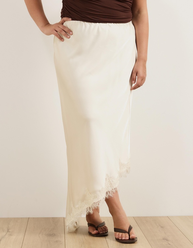 Atmos&Here Curvy - Leoni Asymmetric Lace Satin Skirt