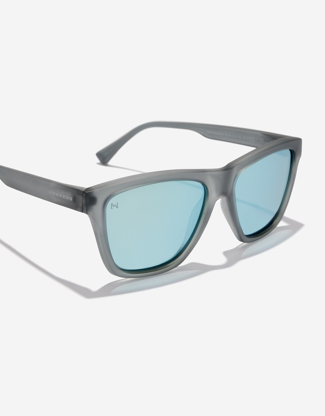 Hawkers Co - HAWKERS One Ls Raw - Polarized Sunglasses for Men and Women UV400