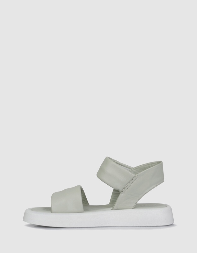 S by Sempre Di - Iselin Flatforms