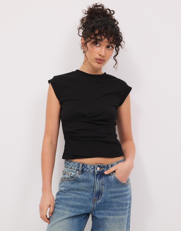 Calli - Hayden Tee