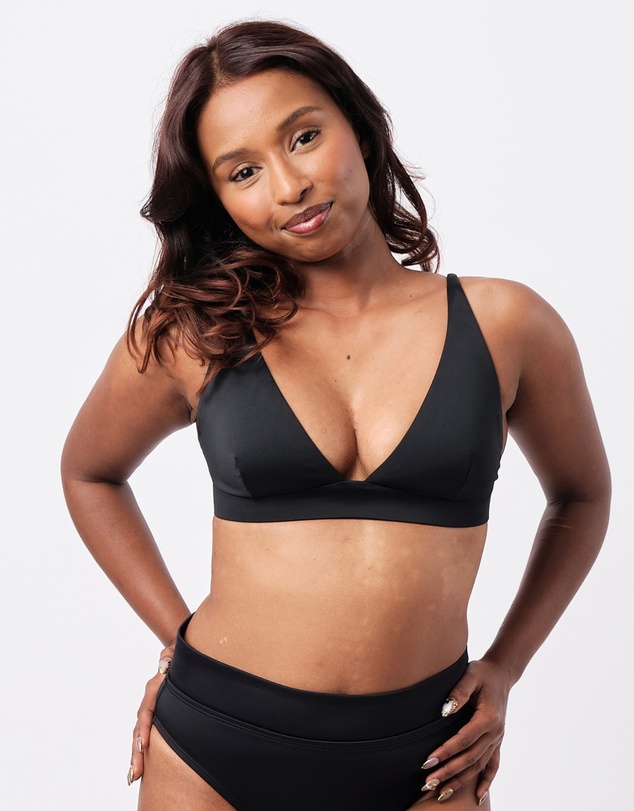UNE PIECE - Never Say Never Bralette Bikini Top